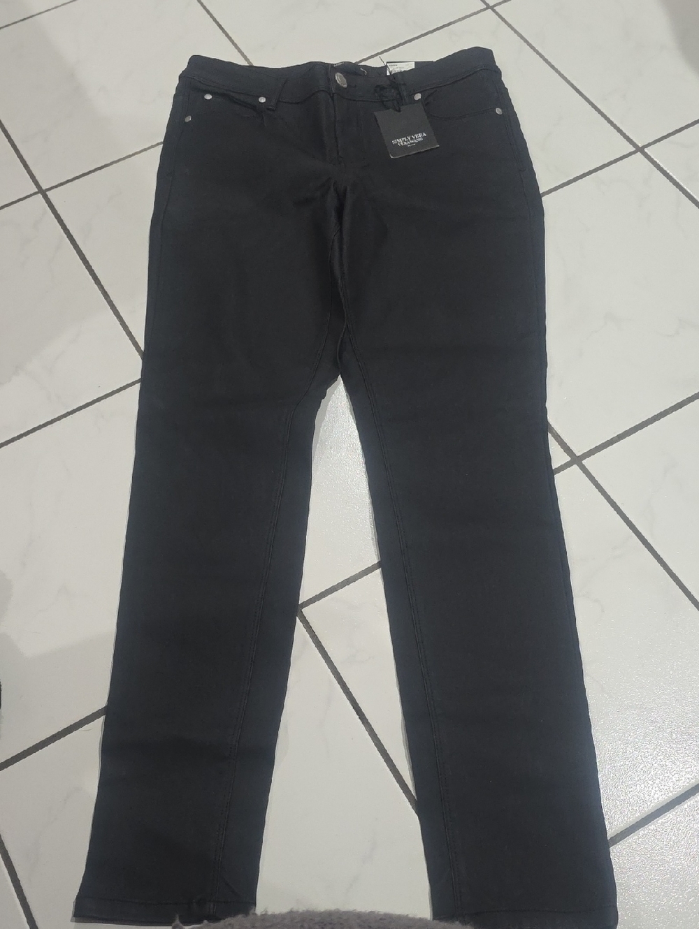 Simply Vera Vera Wang Black Skinny Mid-Rise Jeans